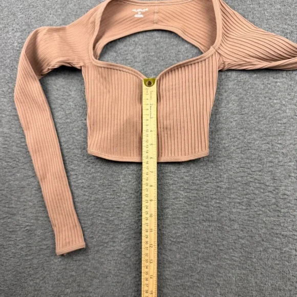 Out From Under Urban Outfitters Ribbed Cutout Twist Back Crop Top Tan XS/S - Picture 5 of 7